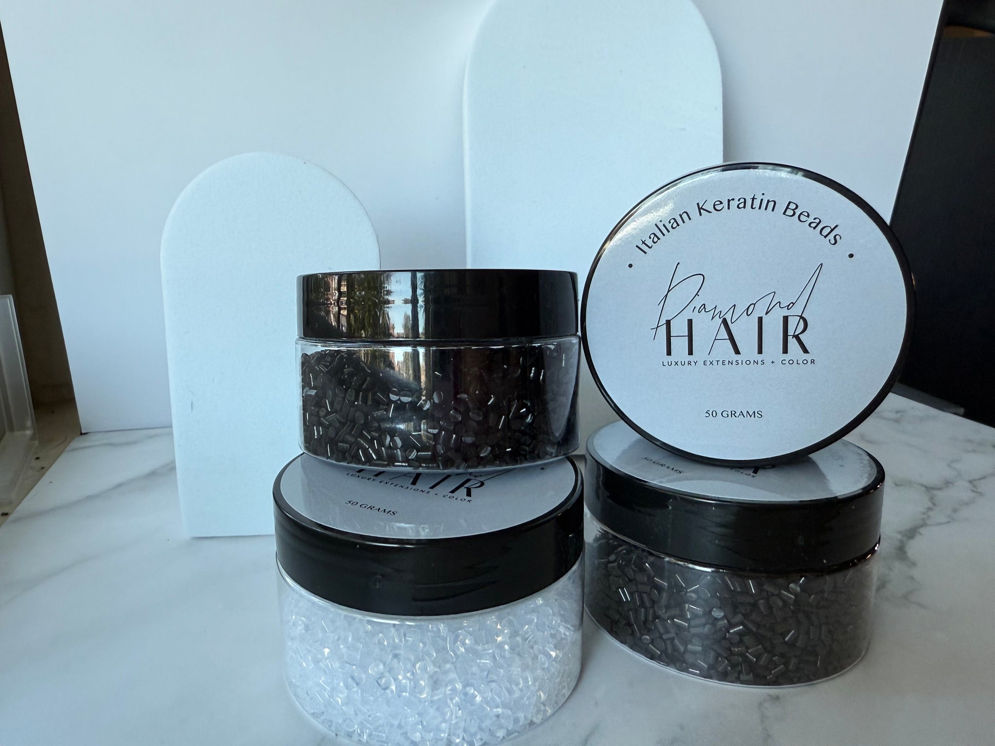 Keratin beads