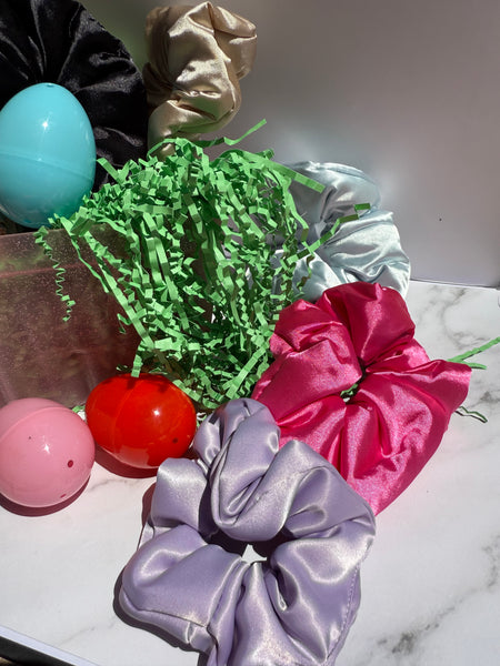 Silk stuffed scrunchie